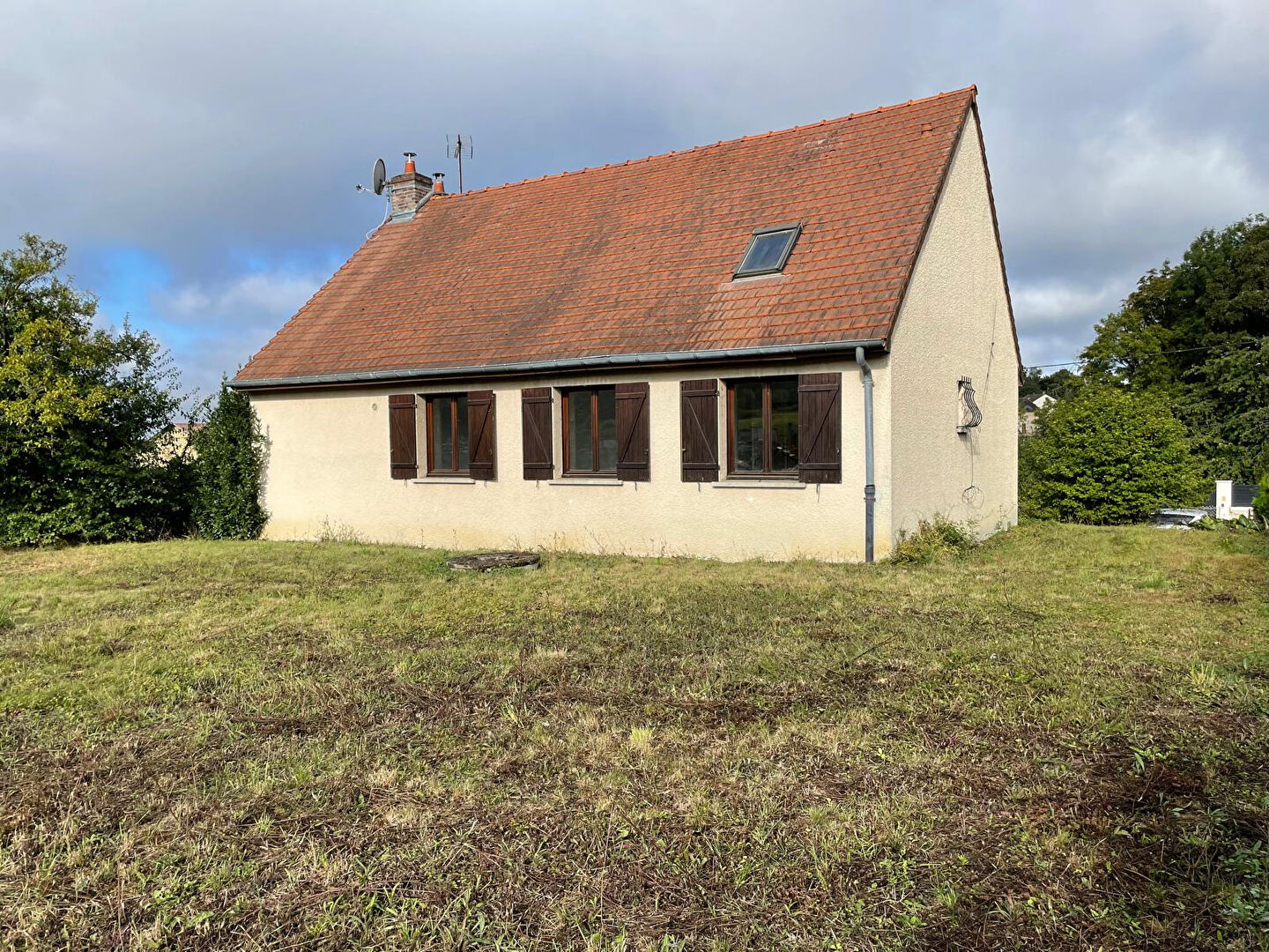 Agence immobilière de KRIS IMMOBILIER MONTREUIL Montreuil aux lions - KRIS IMMOBILIER MONTREUIL