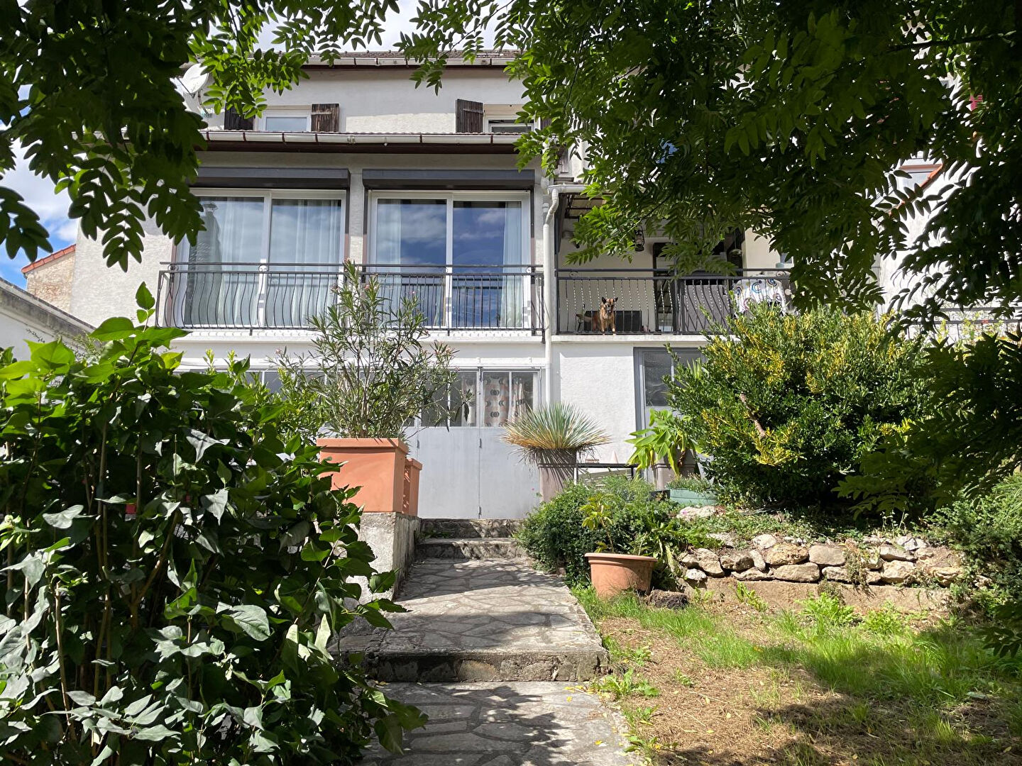Agence immobilière de KRIS IMMOBILIER MONTREUIL Montreuil aux lions - KRIS IMMOBILIER MONTREUIL