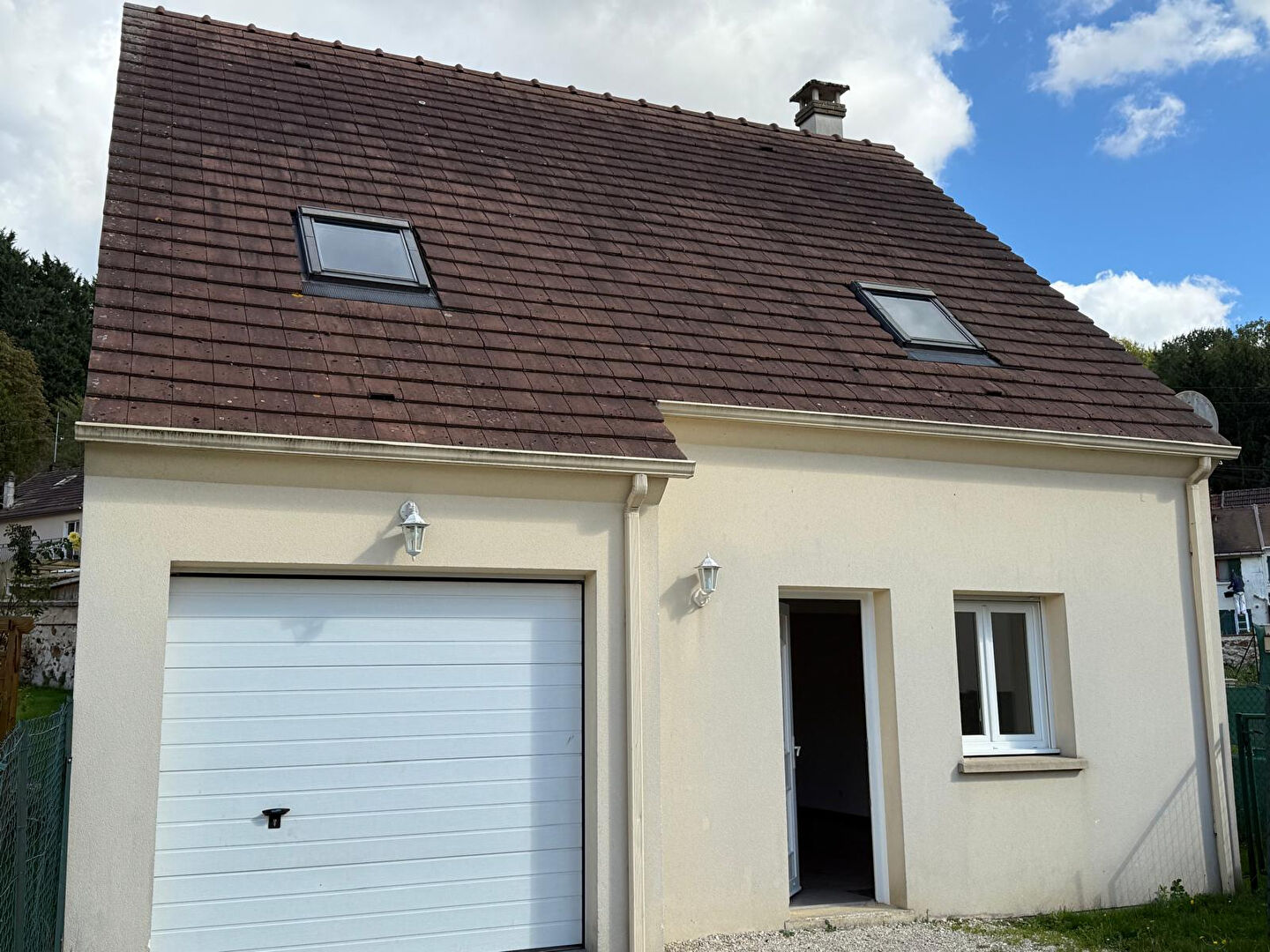 Agence immobilière de KRIS IMMOBILIER MONTREUIL Montreuil aux lions - KRIS IMMOBILIER MONTREUIL