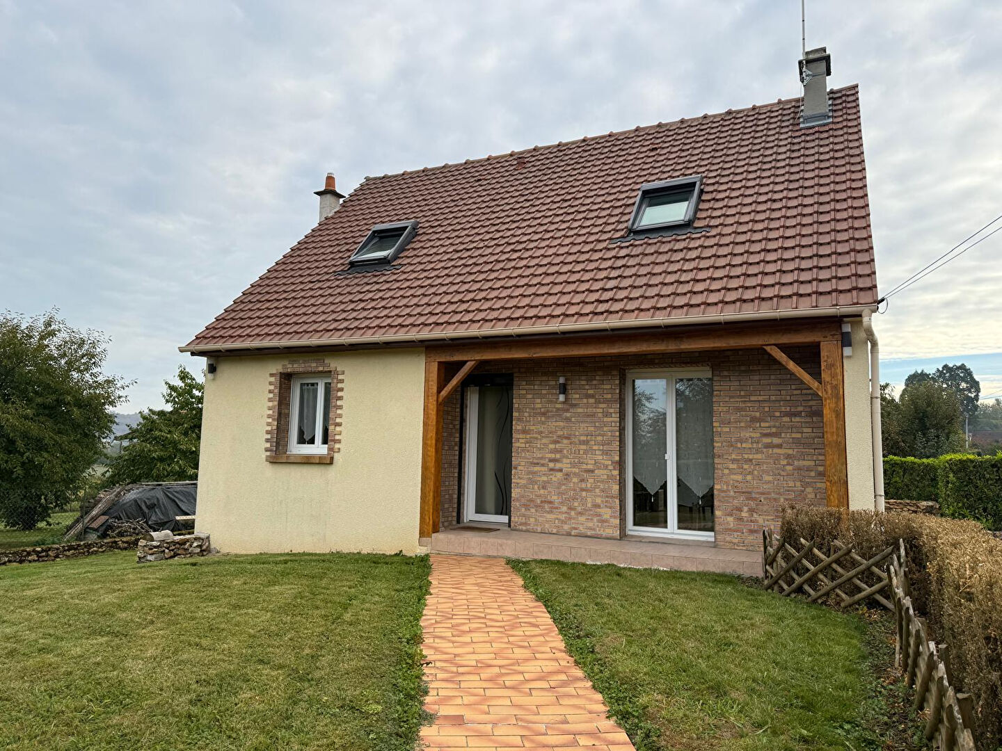 Agence immobilière de KRIS IMMOBILIER MONTREUIL Montreuil aux lions - KRIS IMMOBILIER MONTREUIL
