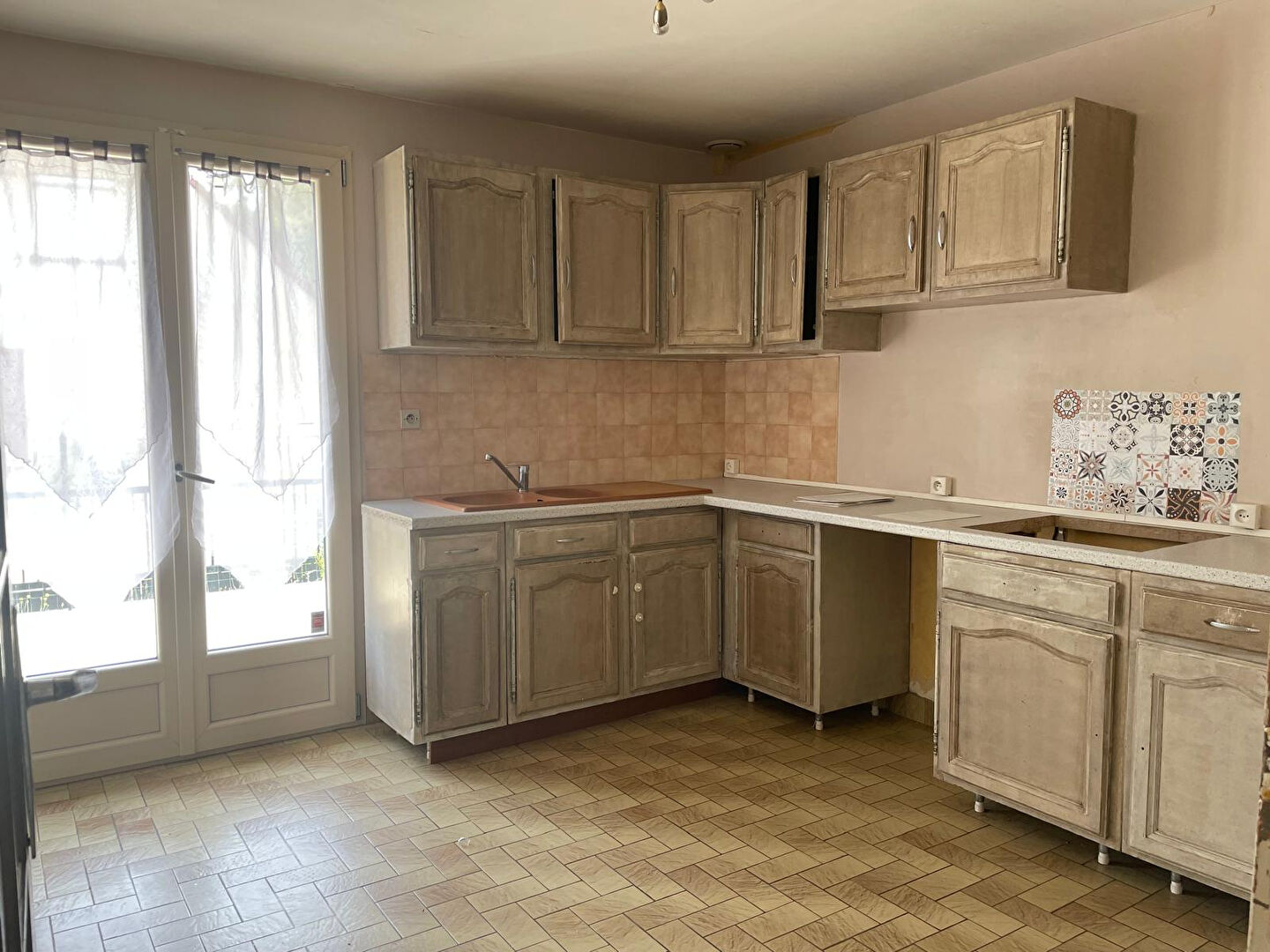 Photo Pavillon familial 120 m²  4 chambres sous-sol jardin image 2/6