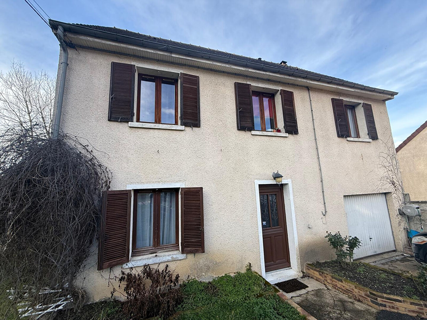 Agence immobilière de KRIS IMMOBILIER MONTREUIL Montreuil aux lions - KRIS IMMOBILIER MONTREUIL