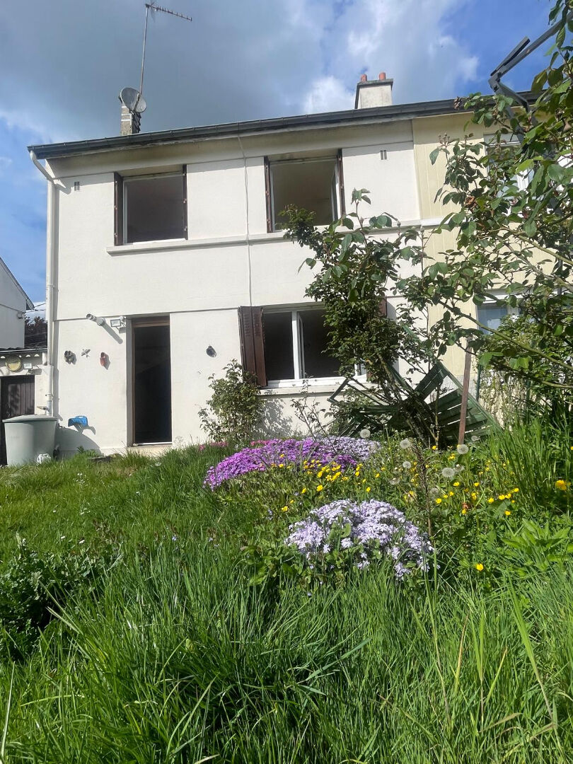 Agence immobilière de KRIS IMMOBILIER MONTREUIL Montreuil aux lions - KRIS IMMOBILIER MONTREUIL