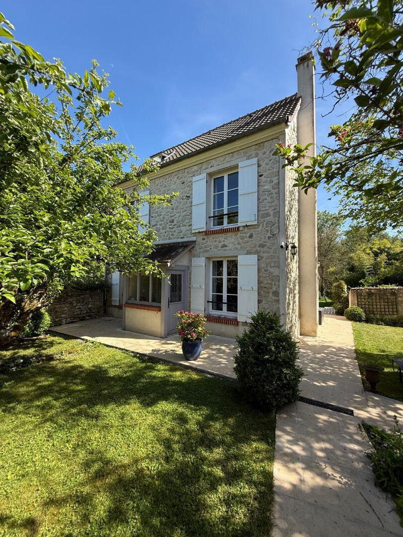 Agence immobilière de KRIS IMMOBILIER MONTREUIL Montreuil aux lions - KRIS IMMOBILIER MONTREUIL