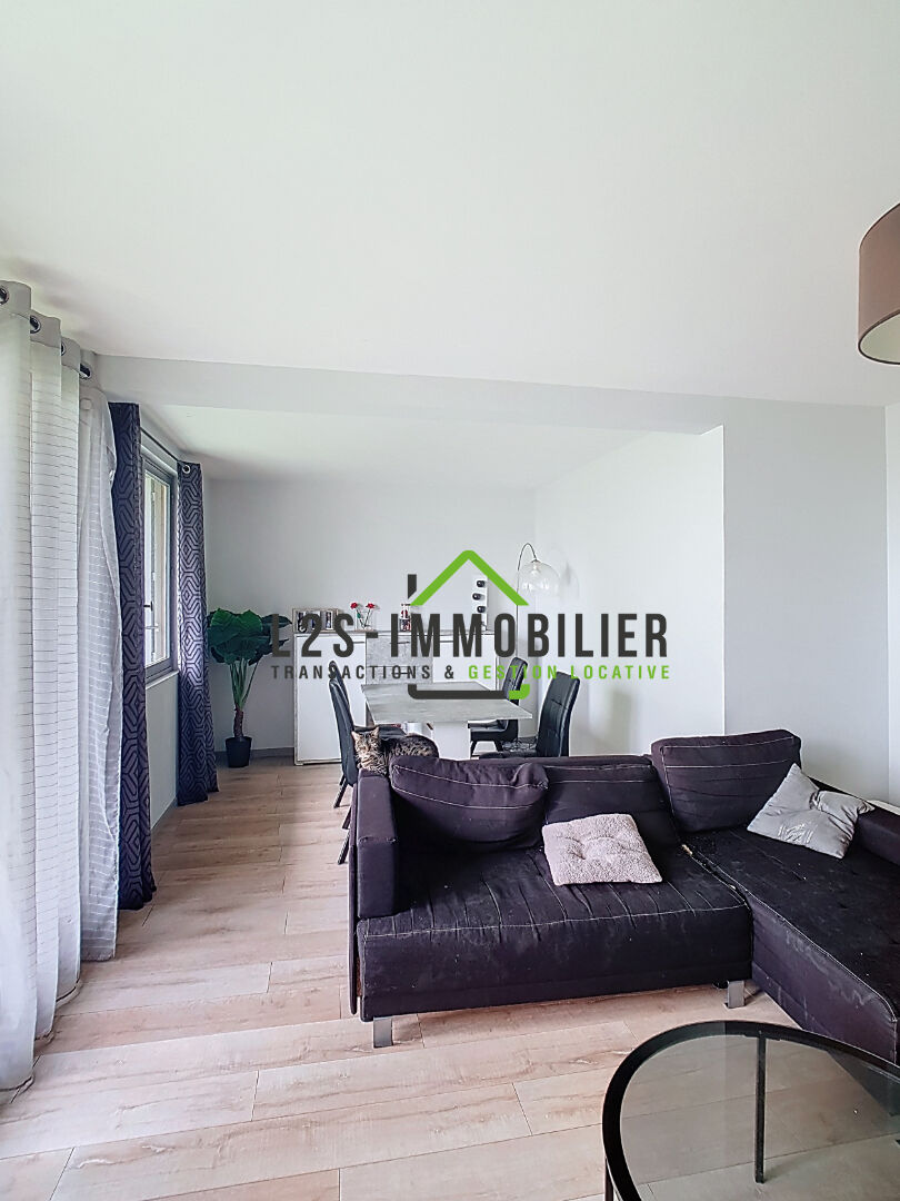 Photo L2S IMMOBILIER F4 de 67 M² AVEC BOX ! RAVALEMENT 2026 Payé ! image 5/6