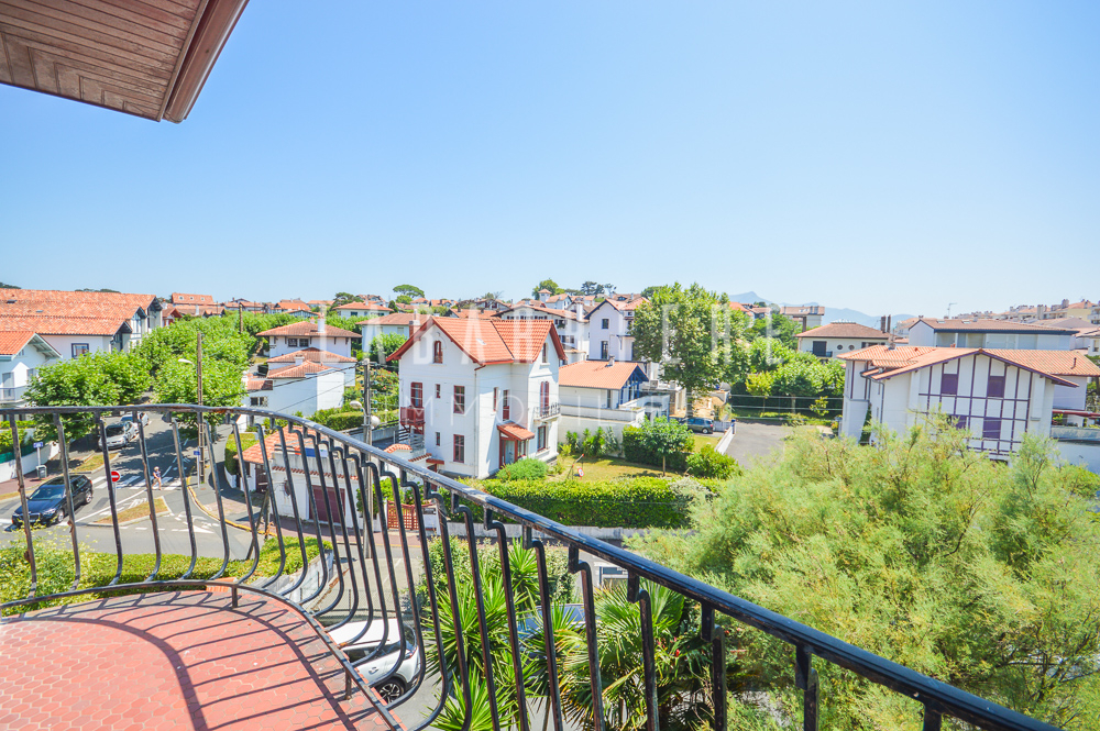 Photo SAINT JEAN DE LUZ 64500 - T3 - BALCON - CAVE - STATIONNEMENT. image 2/6