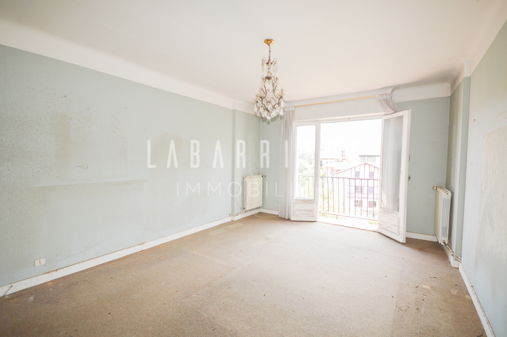 Photo SAINT JEAN DE LUZ 64500 - T3 - BALCON - CAVE - STATIONNEMENT. image 6/6