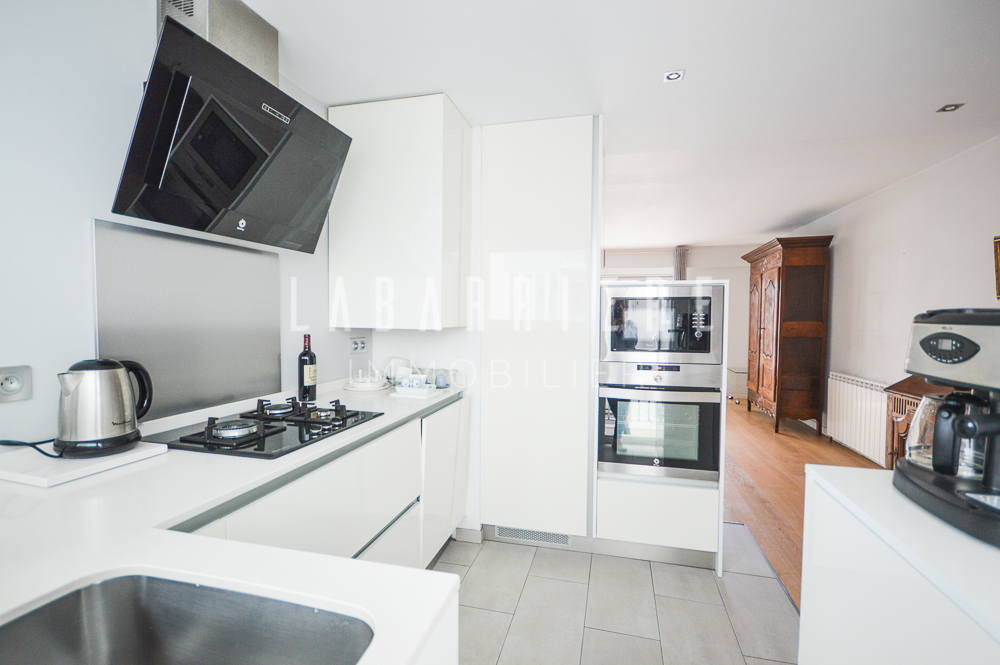 T3 de 64 m², avec balcons et cave au centre-ville