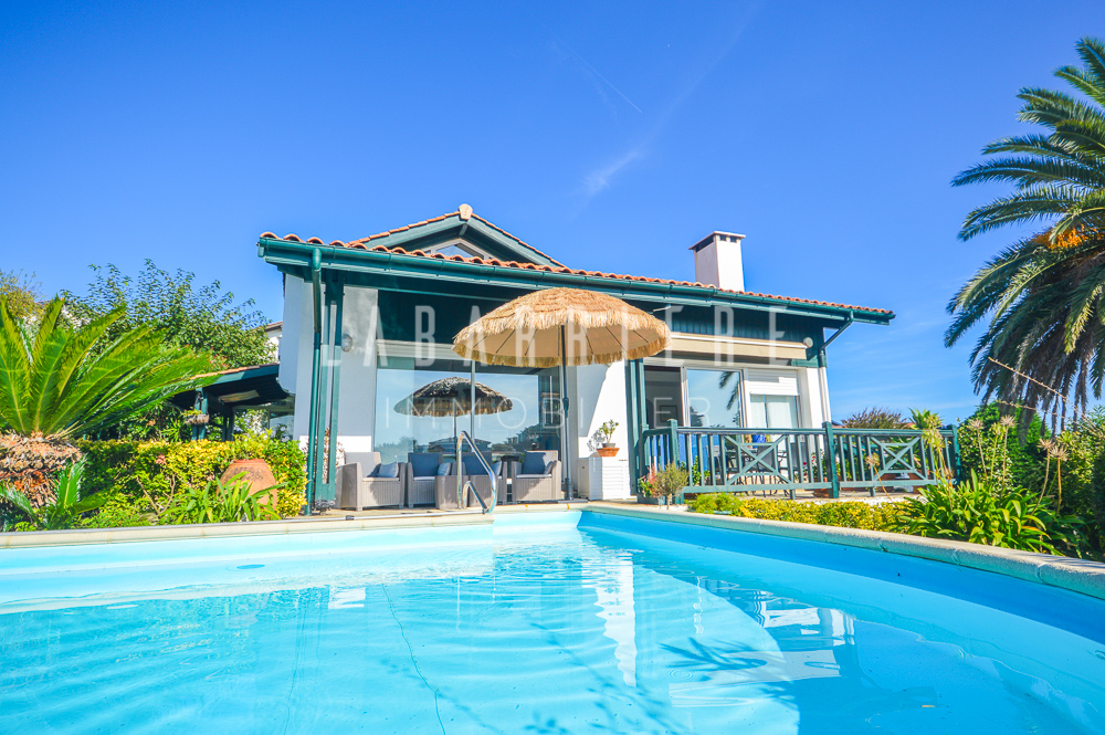 Agence immobilière de LABARRIERE IMMOBILIER Saint jean de luz - LABARRIERE IMMOBILIER