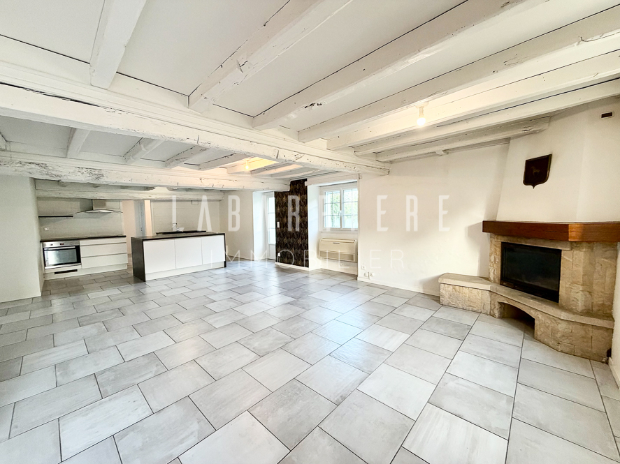 Photo T4 en duplex, avec jardin et garage, à deux pas du bourg image 3/6