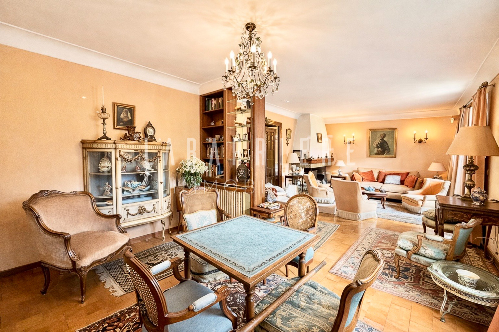 Photo Maison T8 avec jardin et dependance image 3/6