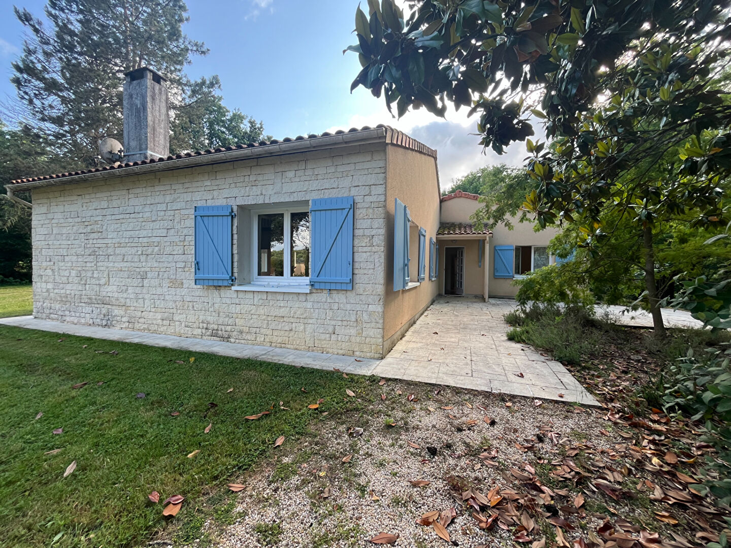 Photo Maison Vivonne 8 pièce(s) 248 m2 image 2/6