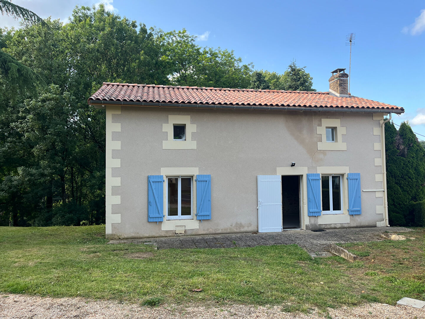 Photo Maison Vivonne 8 pièce(s) 248 m2 image 5/6