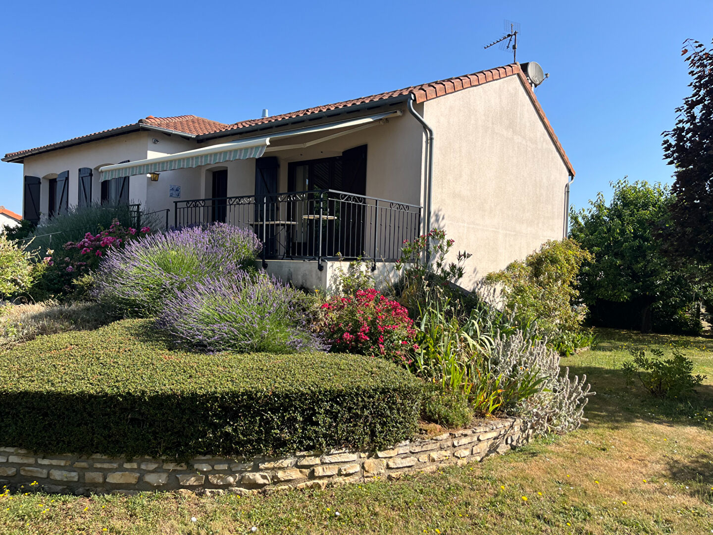 Maison Saint Benoit 7 pièce(s) 155 m2