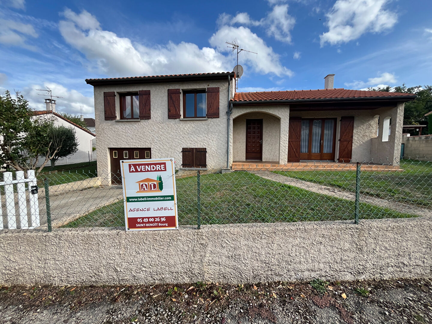 Maison Saint Benoit 5 pièce(s) 113.6 m2