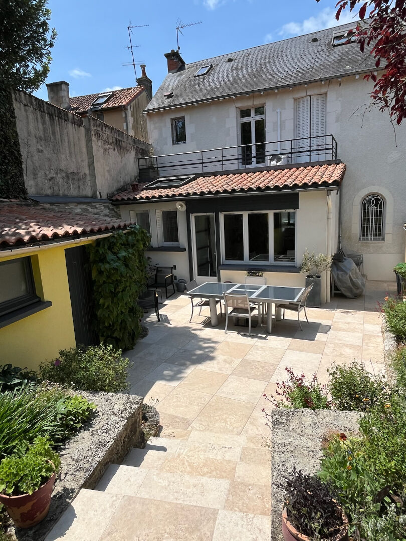 Maison Poitiers 7 pièce(s) 165 m2