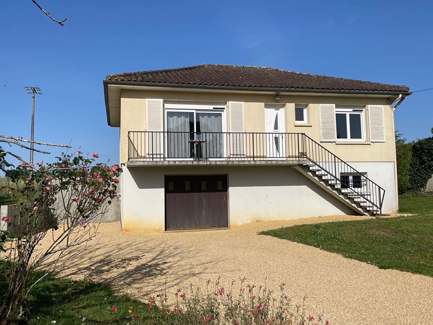 Agence immobilière de LABELL IMMOBILIER St benoit