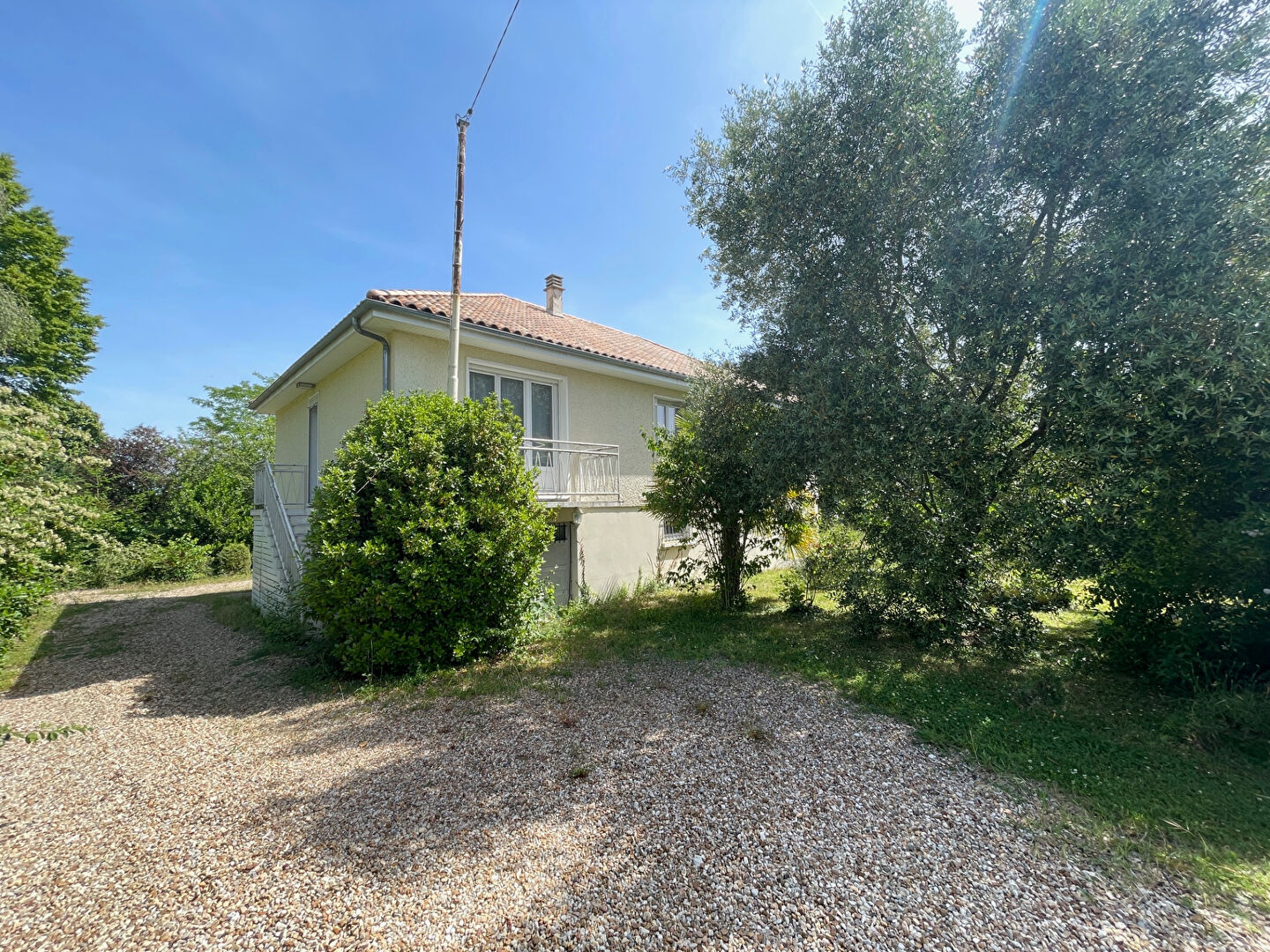 Agence immobilière de LABELL IMMOBILIER St benoit