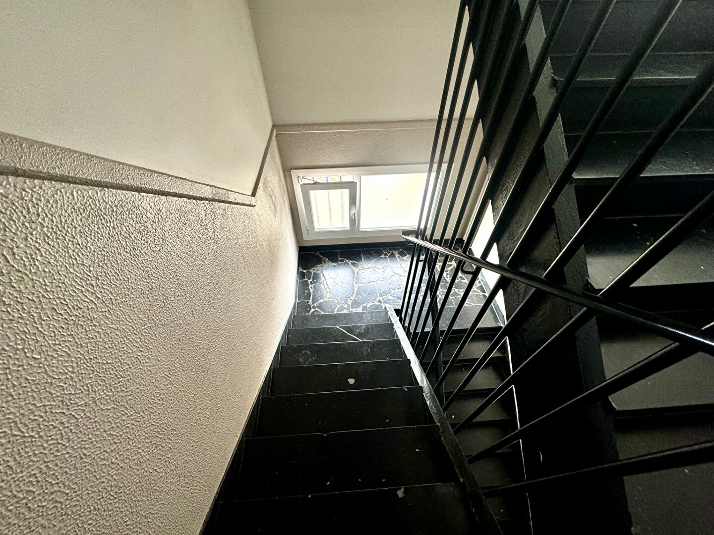 Photo Tourcoing Appartement T2  Chaussée Berthelot avec cave ! image 5/6