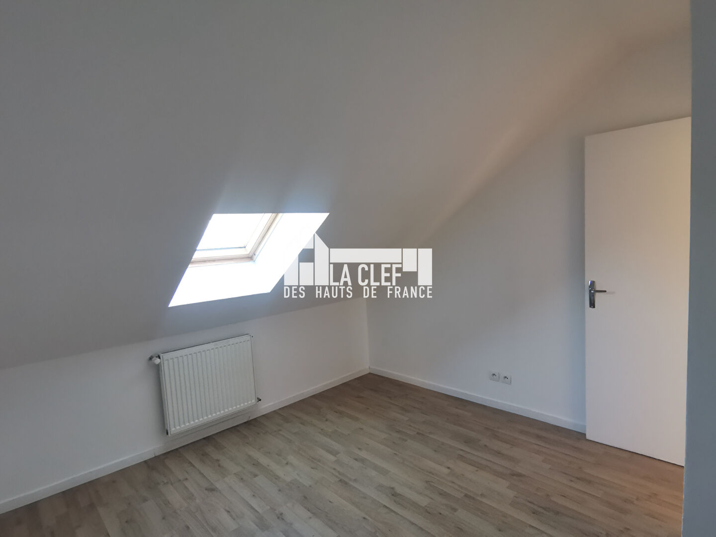 Photo Maison mitoyenne 90m² image 2/3