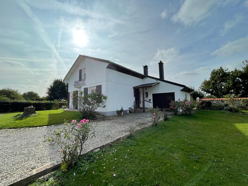 Maison  6 pièce(s) 112 m2