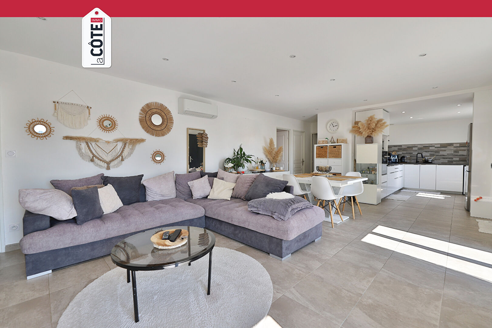 Photo Appartement 4 pièces à vendre à LE ROVE - Référence 1721 image 1/6