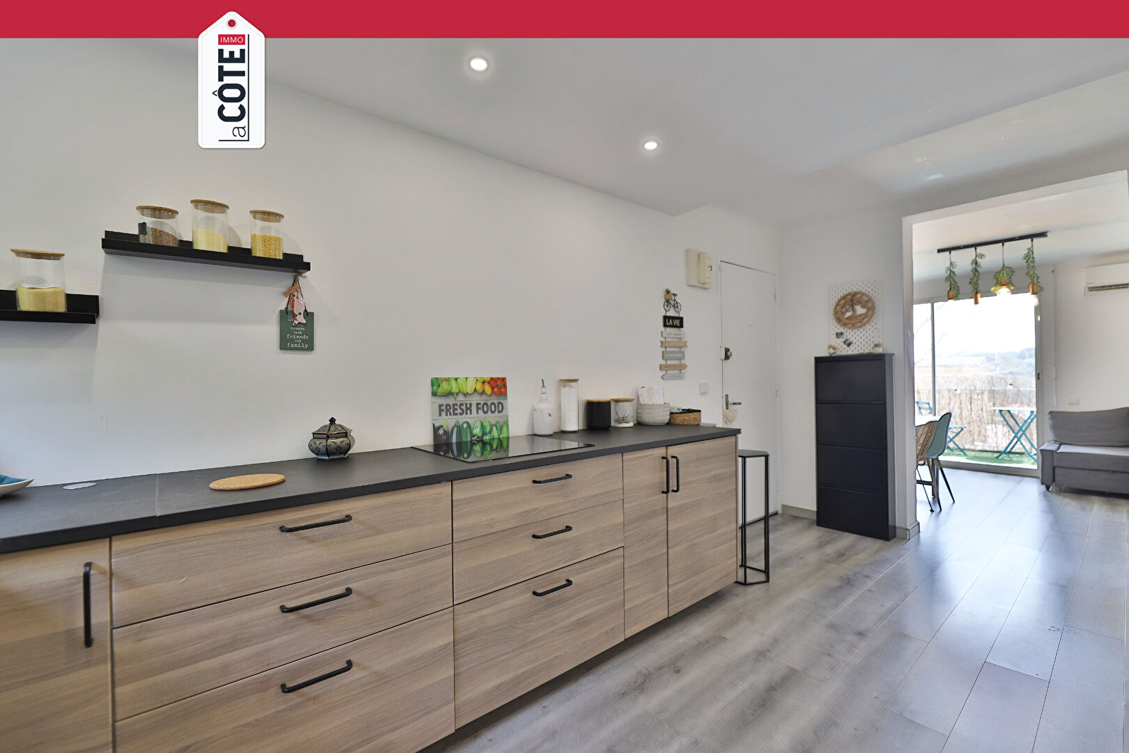 Photo Appartement Le Rove 3 pièce(s) 65.21 m2 image 2/6