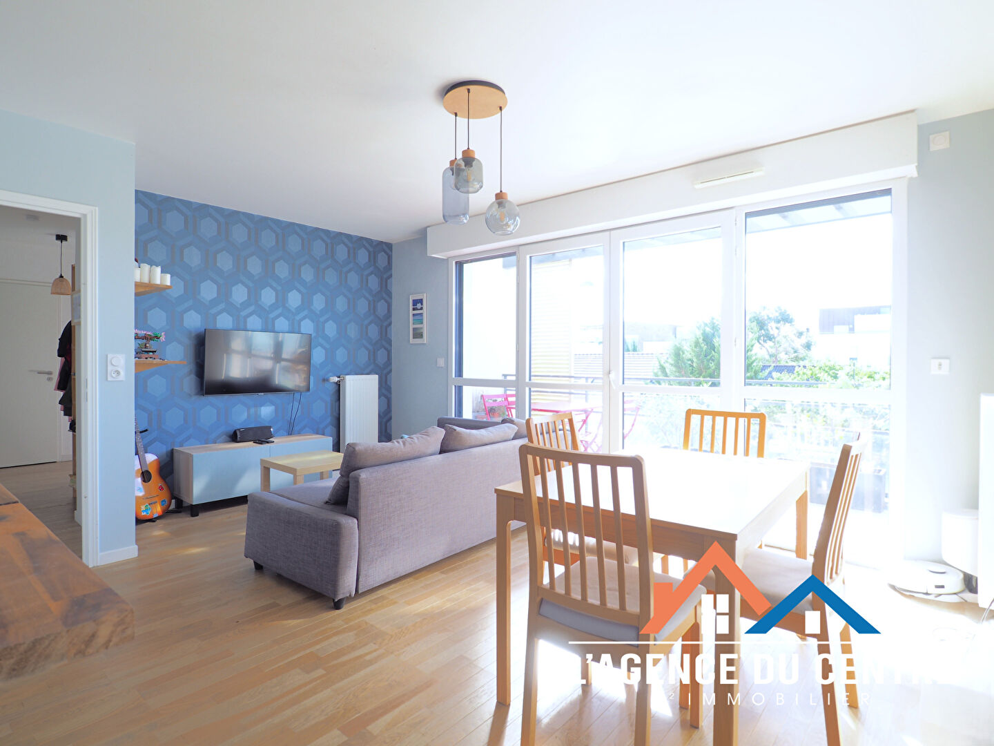 Photo Appartement Carrières-Sous-Poissy 3 pièces 63 m2 Avec Balcon image 2/6