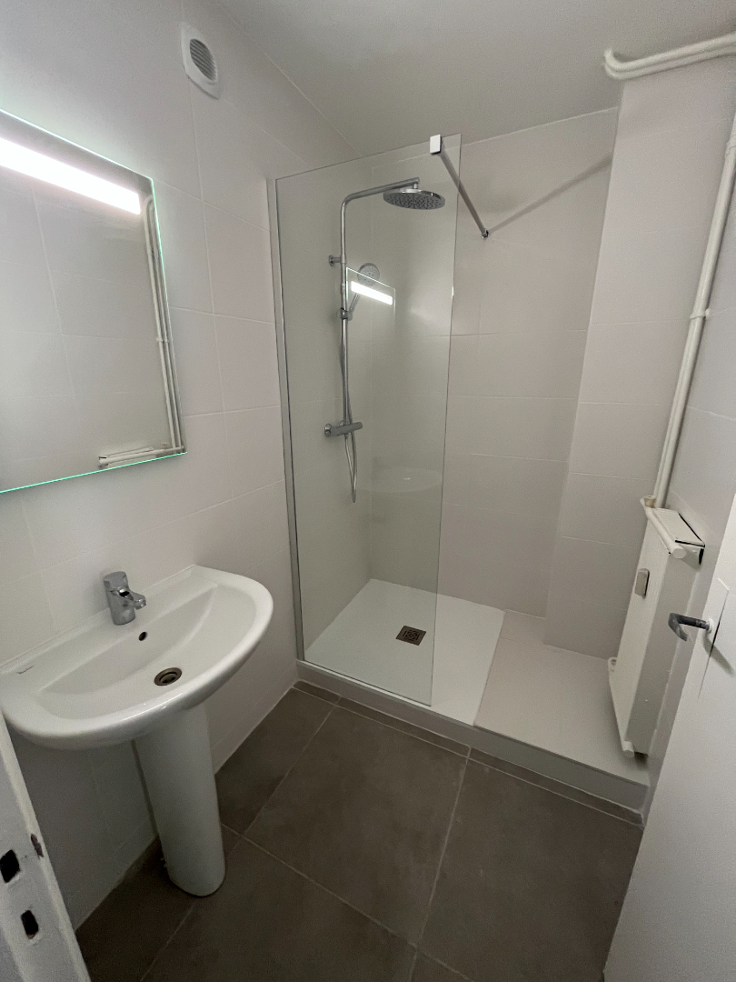 Photo Appartement Valence 2 pièce(s) 56.56 m2 image 4/6