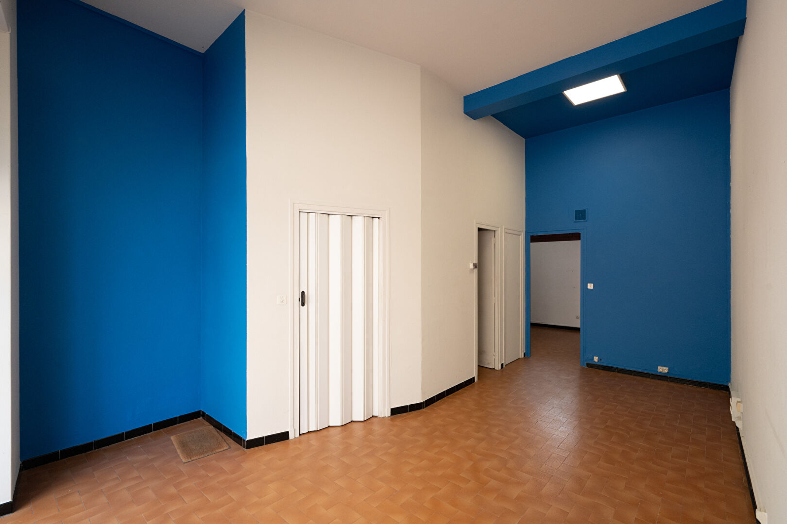 Photo Local commercial Valence 38 m2 image 1/6