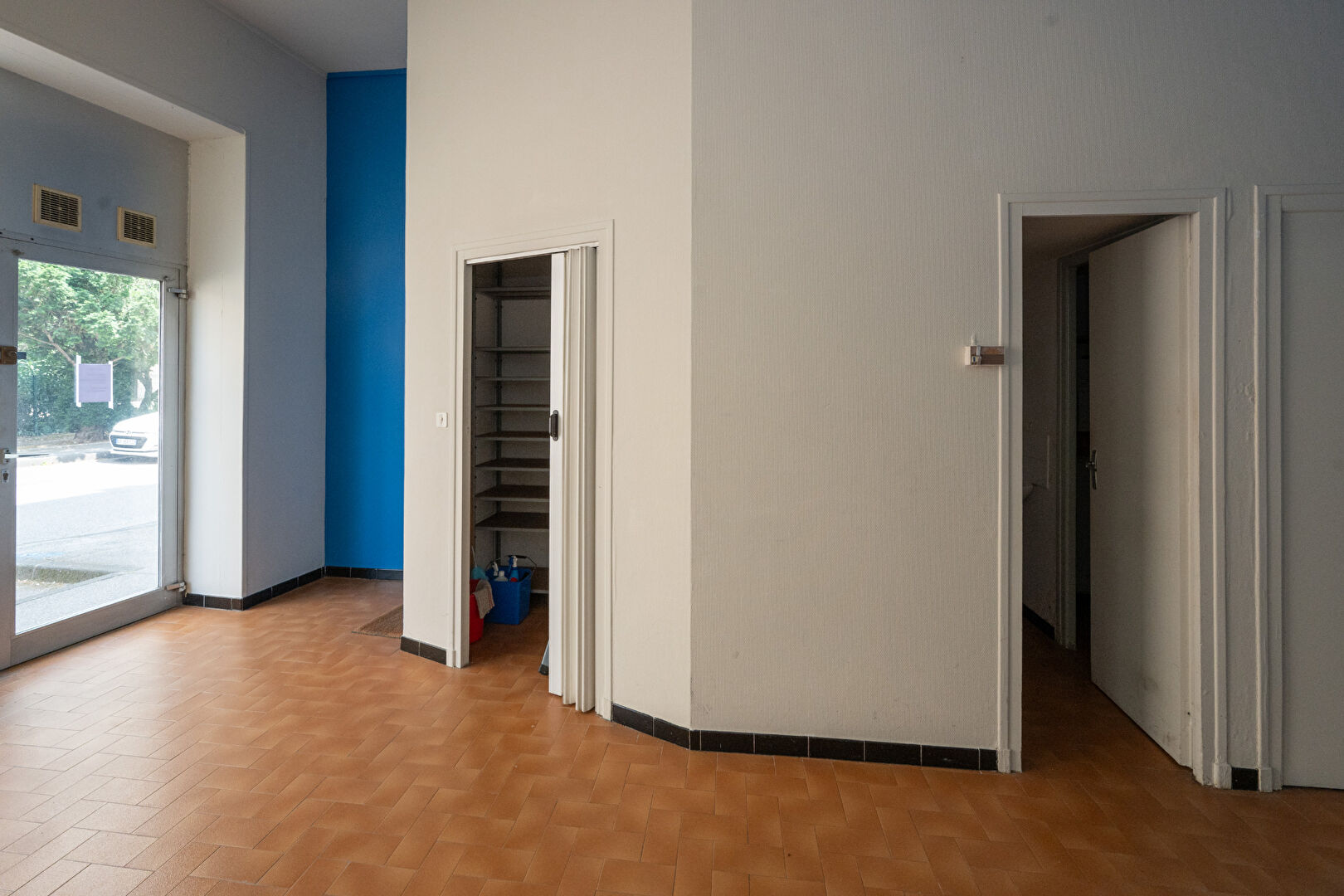 Photo Local commercial Valence 38 m2 image 2/6