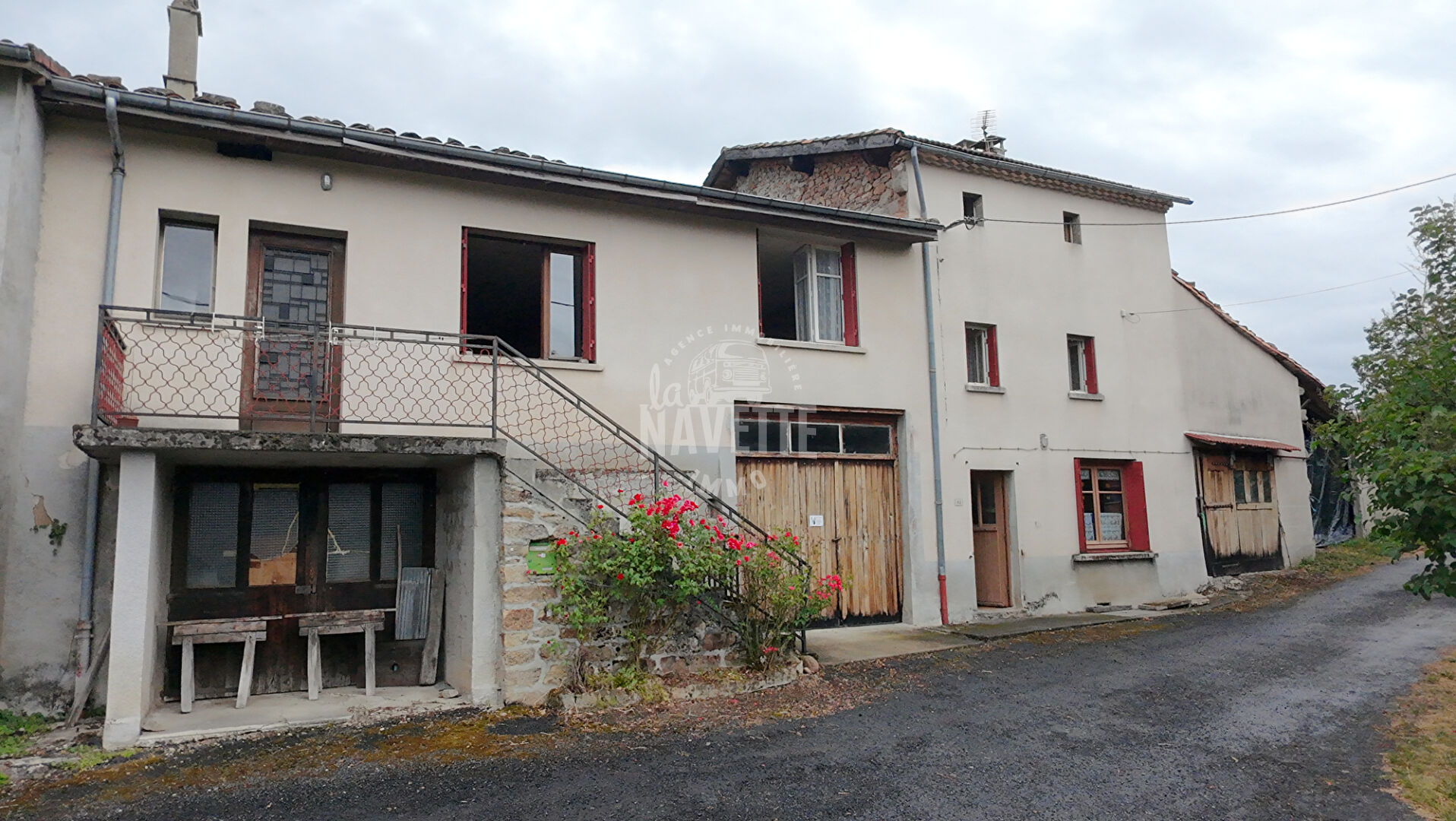 Photo Maison Cunlhat 7 pièce(s) 144 m2 image 2/6