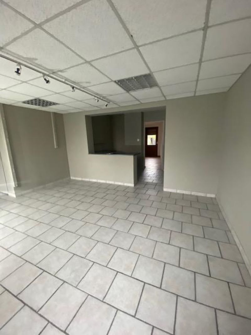 Agence immobilière de LA PETITE AGENCE DU COIN Ferriere La Petite - LA PETITE AGENCE DU COIN