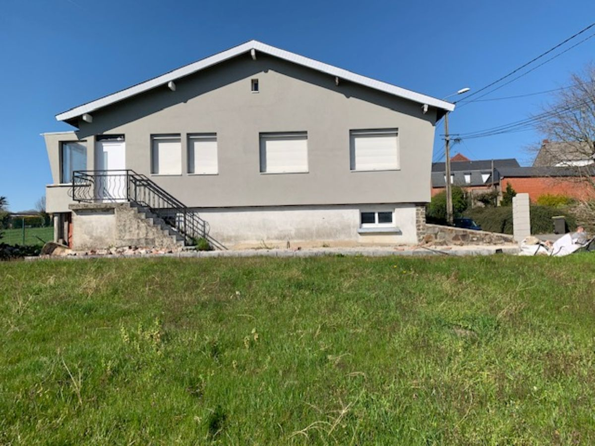 Agence immobilière de LA PETITE AGENCE DU COIN Ferriere La Petite - LA PETITE AGENCE DU COIN