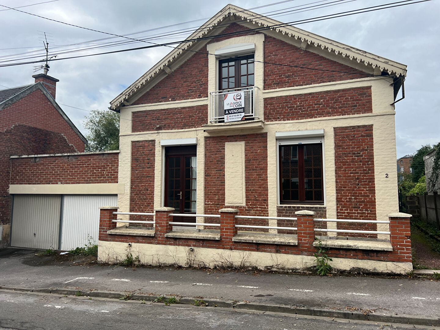 Agence immobilière de LA PETITE AGENCE DU COIN Ferriere La Petite - LA PETITE AGENCE DU COIN