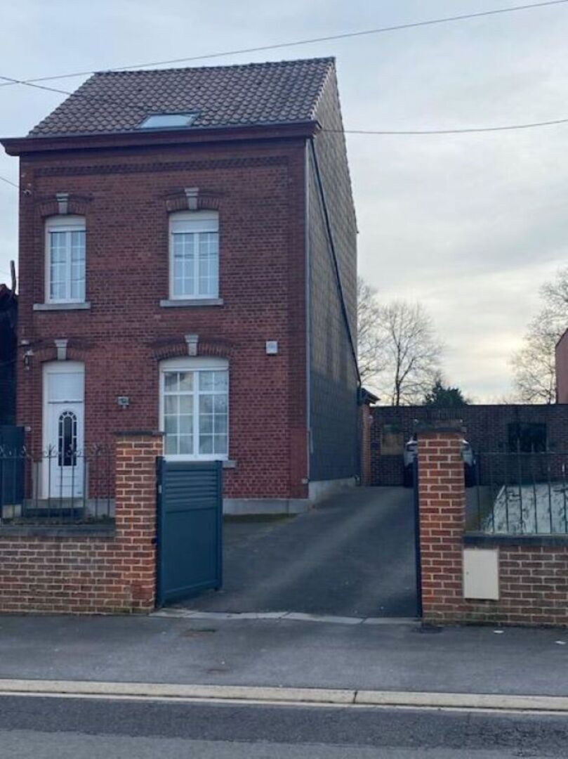 Agence immobilière de LA PETITE AGENCE DU COIN Ferriere La Petite - LA PETITE AGENCE DU COIN