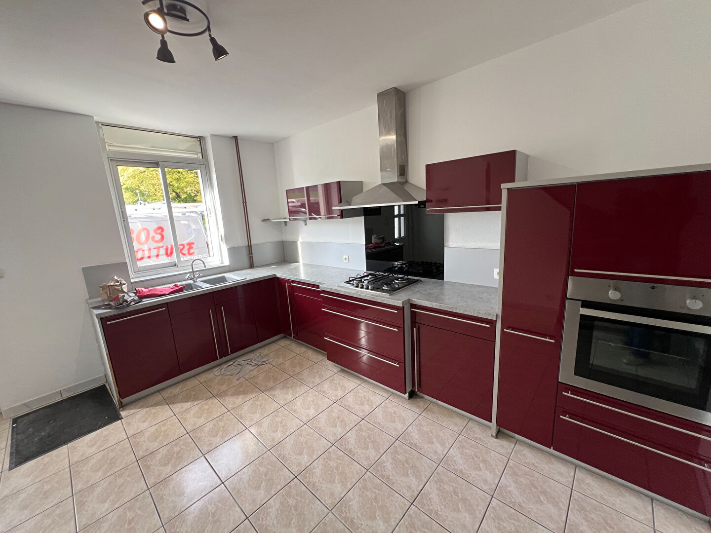 Agence immobilière de LA PETITE AGENCE DU COIN Ferriere La Petite - LA PETITE AGENCE DU COIN