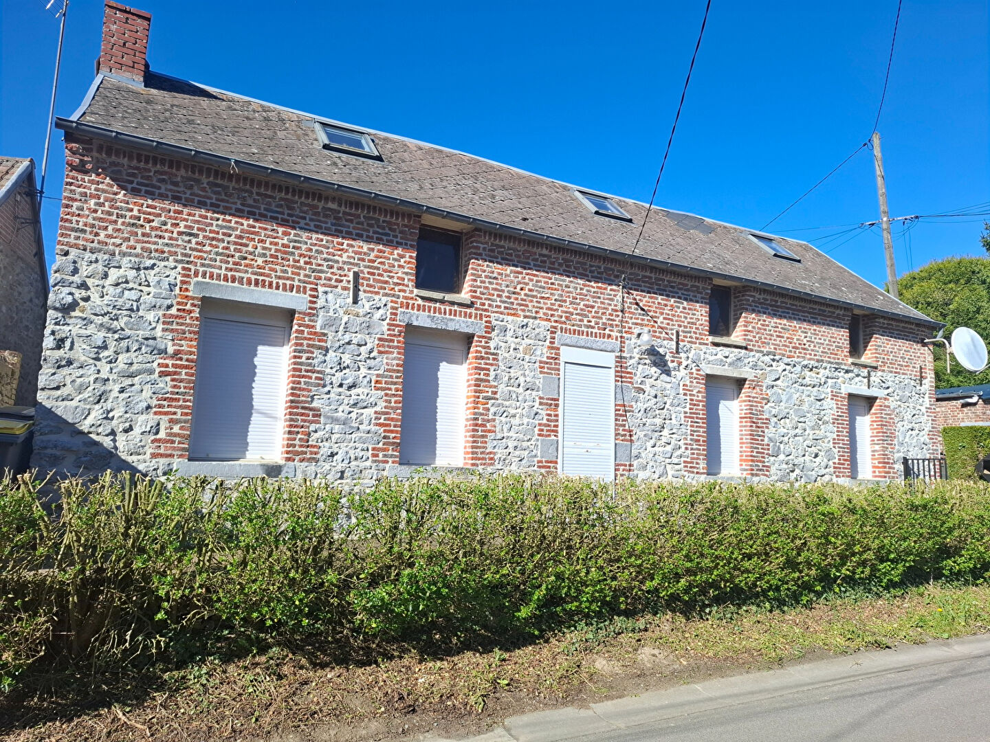 Agence immobilière de LA PETITE AGENCE DU COIN Ferriere La Petite - LA PETITE AGENCE DU COIN