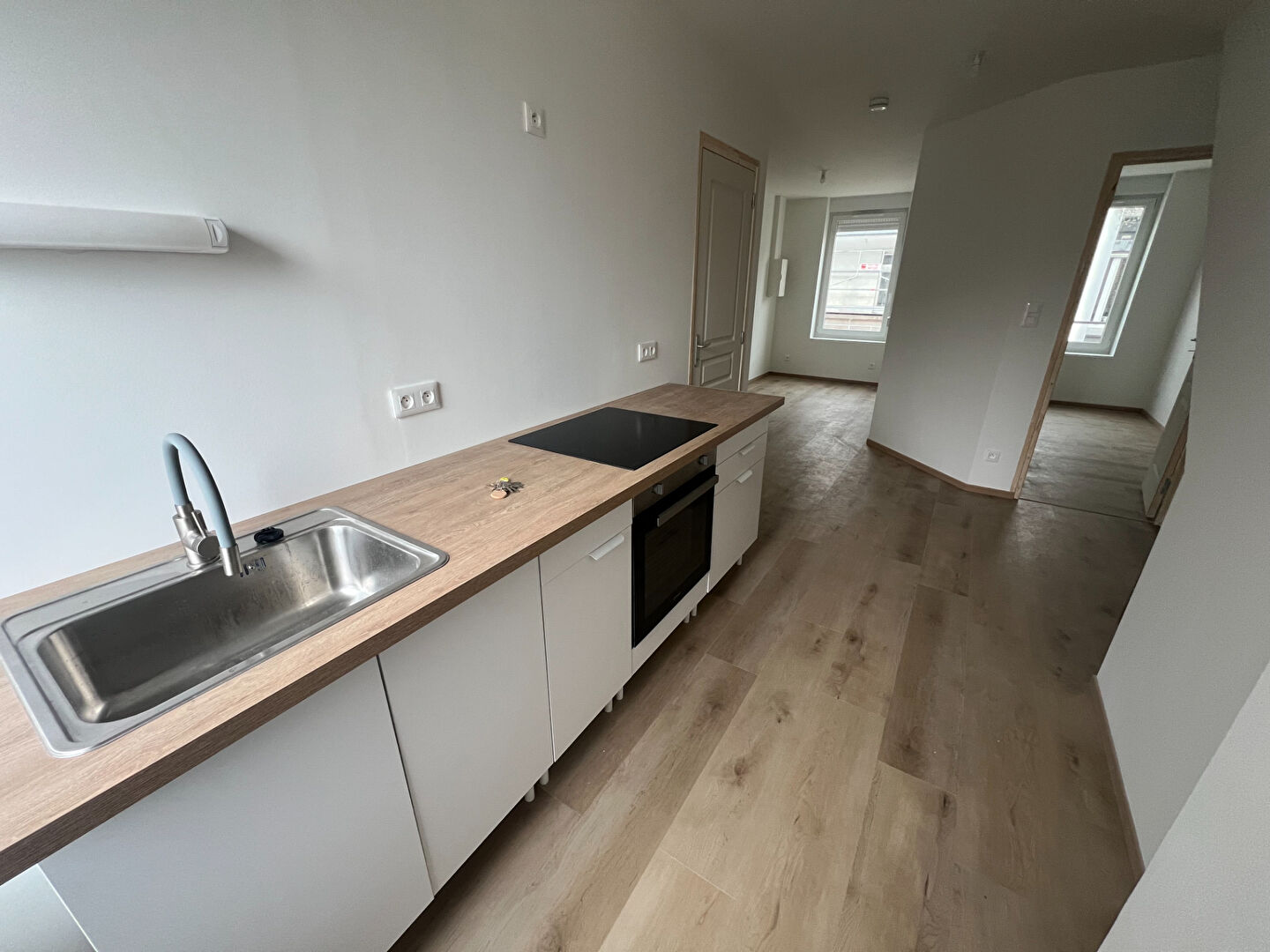 Agence immobilière de LA PETITE AGENCE DU COIN Ferriere La Petite - LA PETITE AGENCE DU COIN