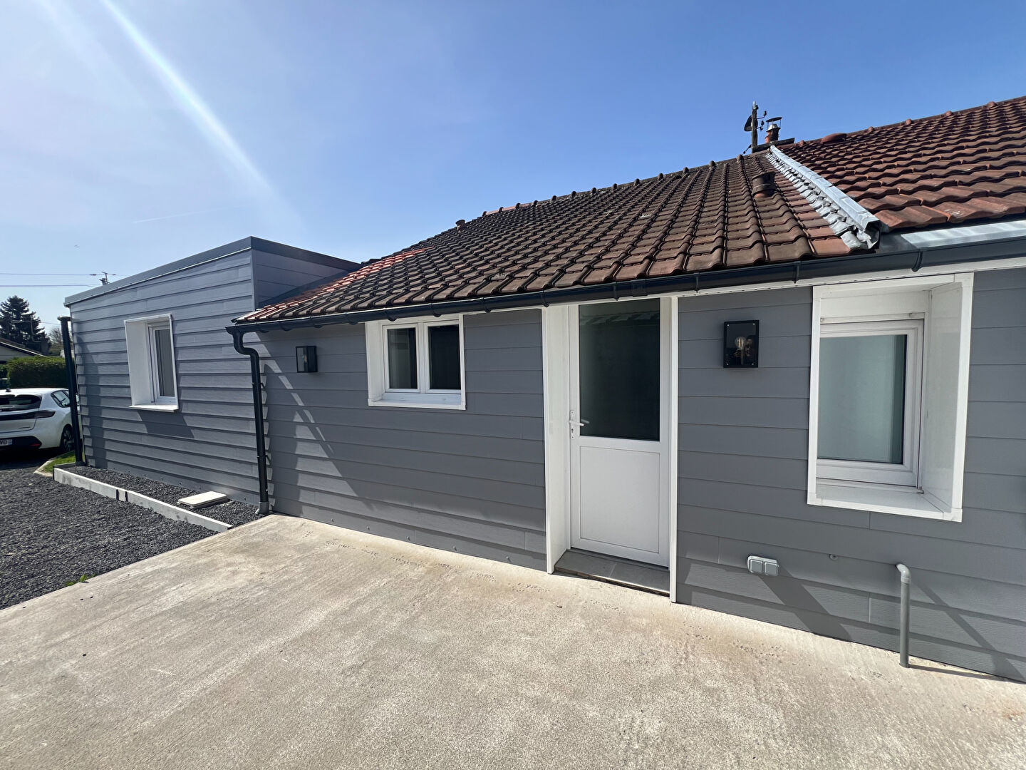 Agence immobilière de LA PETITE AGENCE DU COIN Ferriere La Petite - LA PETITE AGENCE DU COIN