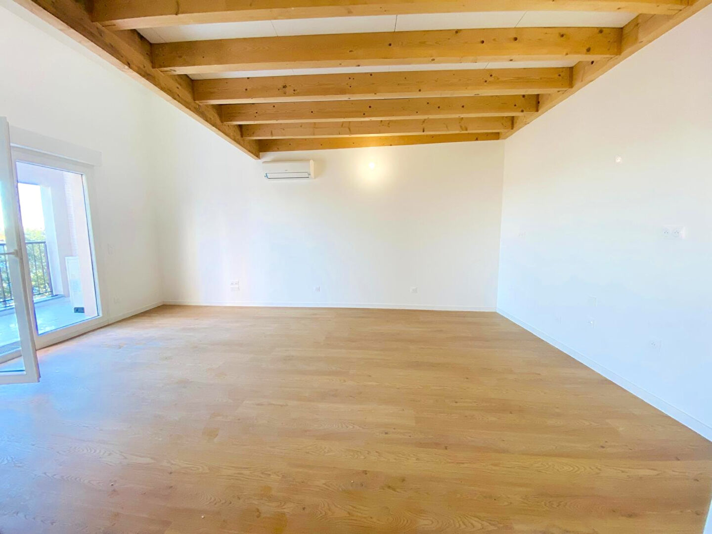 Photo Appartement T4 neuf avec terrasse à vendre à Biganos image 2/6