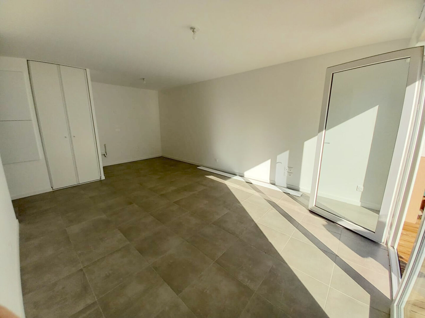 Photo Appartement T3 en rez-de-jardin neuf à vendre à Gujan Mestras image 2/6