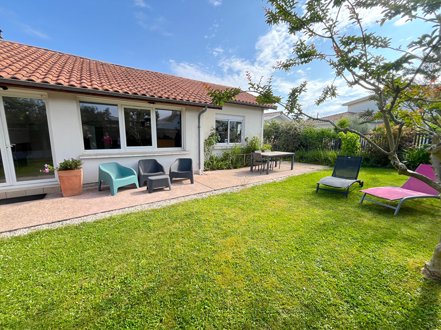 Photo Maison T4 de plain-pied avec garage et jacuzzi à vendre à Meyran, Gujan-Mestras image 4/6