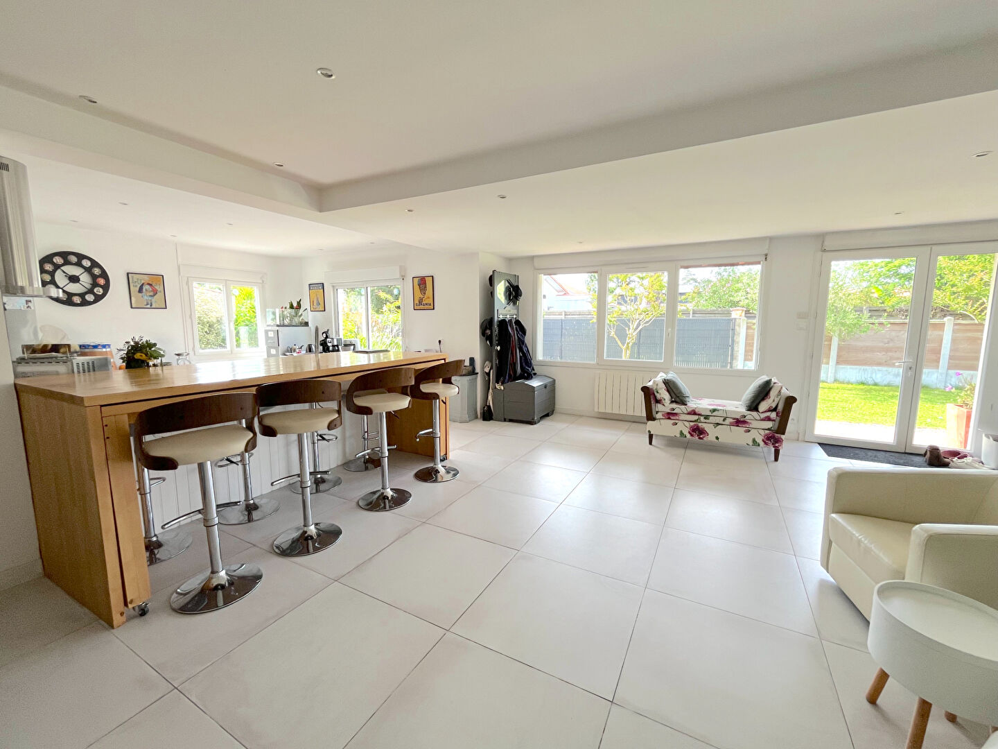 Photo Maison T4 de plain-pied avec garage et jacuzzi à vendre à Meyran, Gujan-Mestras image 6/6