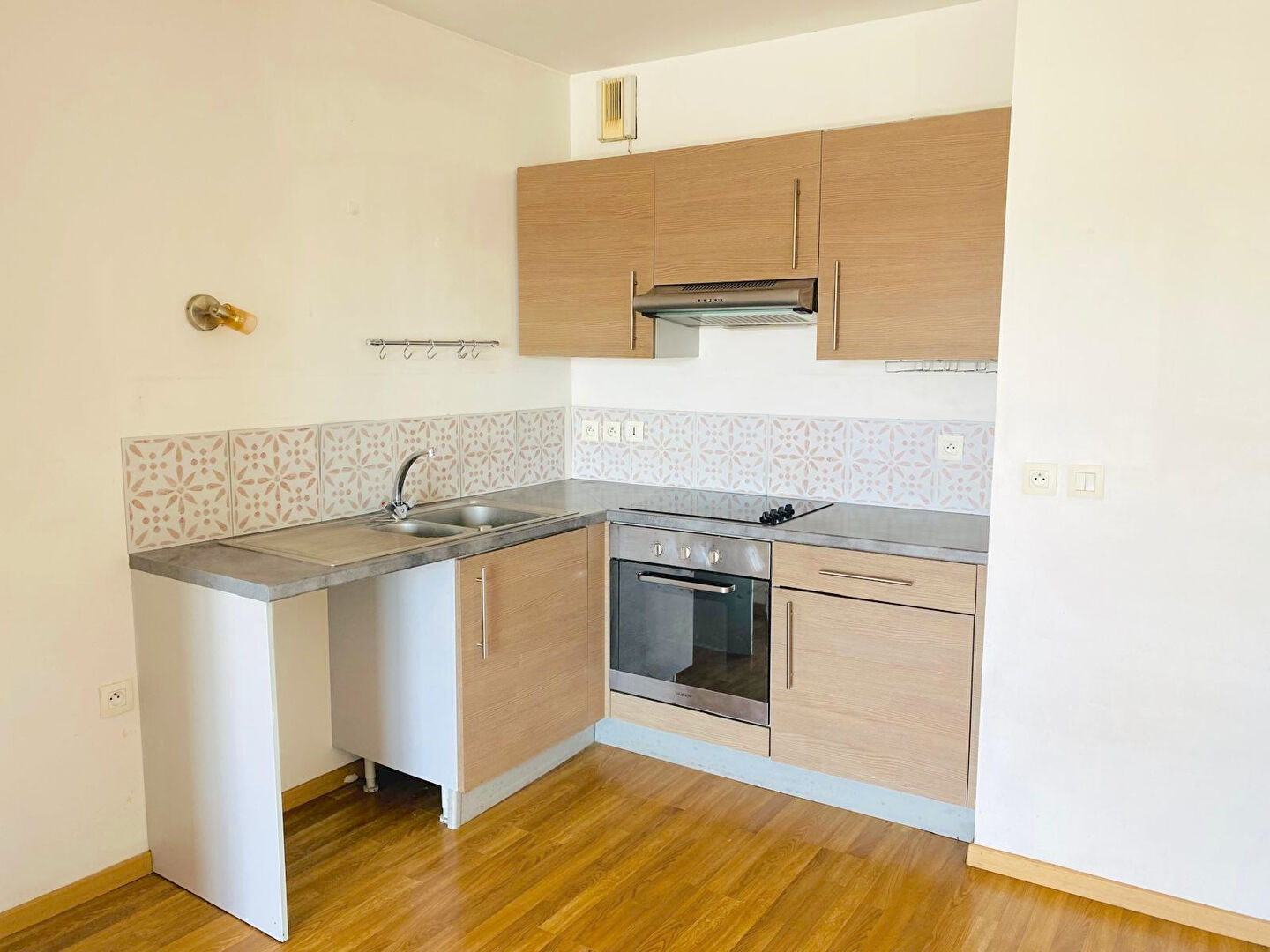 Photo Appartement T3 avec balcons et parking à vendre à Gujan-Mestras image 6/6