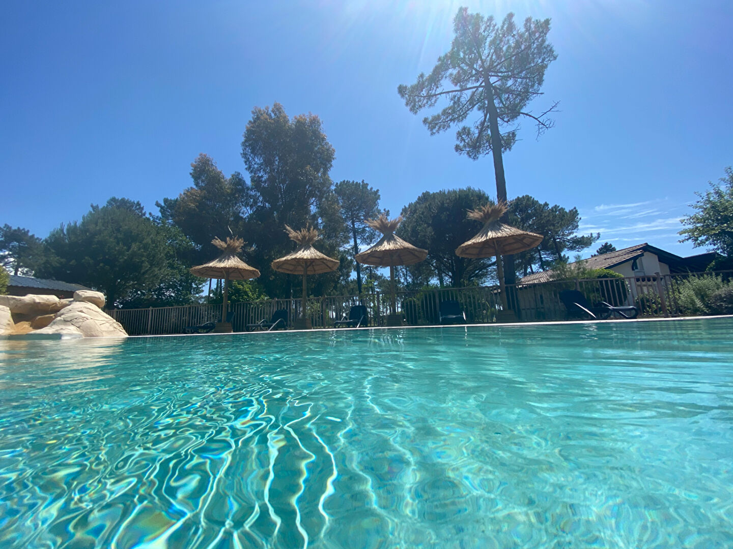 Photo Maison T4 en duplex avec jardinet à vendre à Gujan-Mestras - avec un bail commercial en cours image 4/6