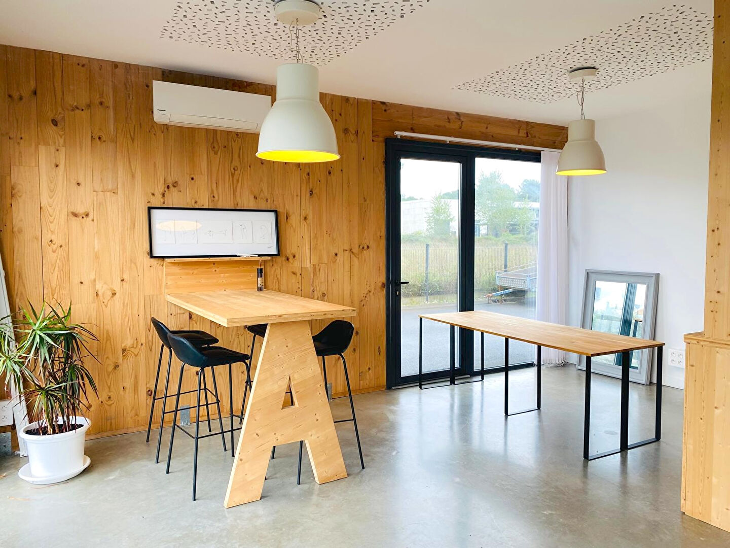 Photo Local professionnel à louer à La Teste de Buch - zone industrielle image 3/6