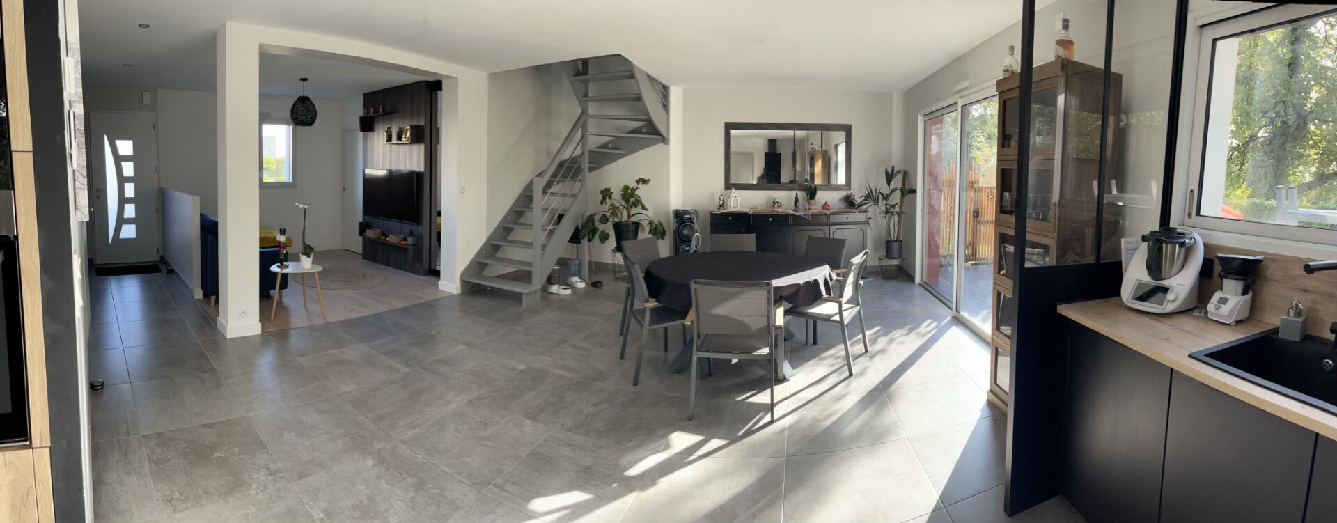 Photo MAISON ANGERS 8 pièce 154 M2 image 3/6