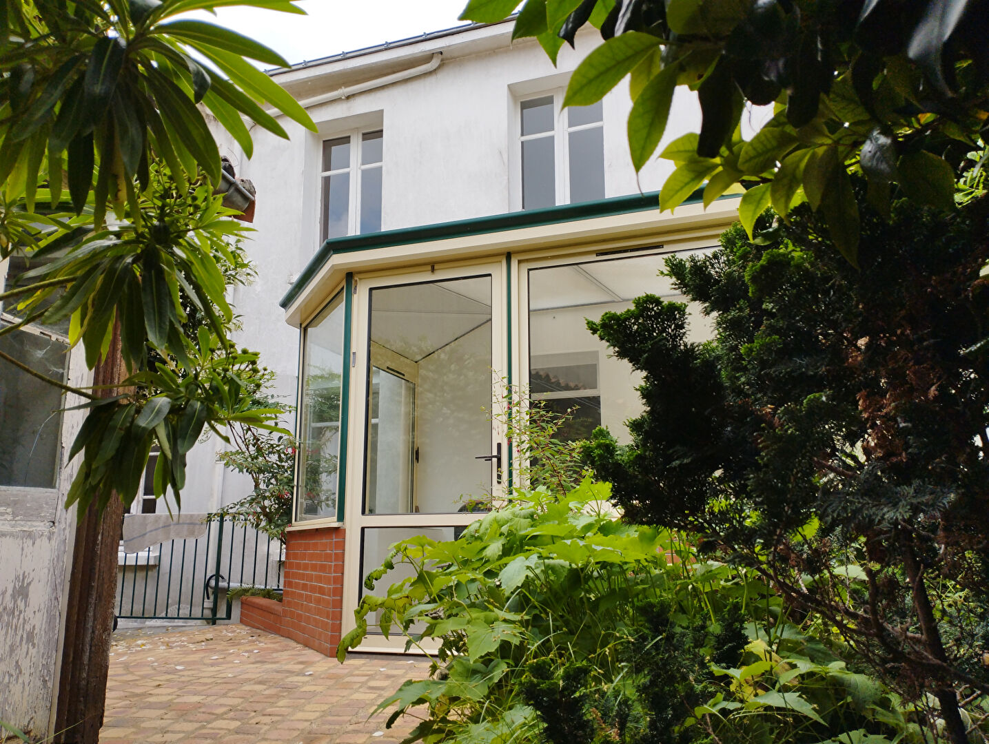 Photo Maison de bourg de 155 m²  habitables avec 4 chambres. image 2/4