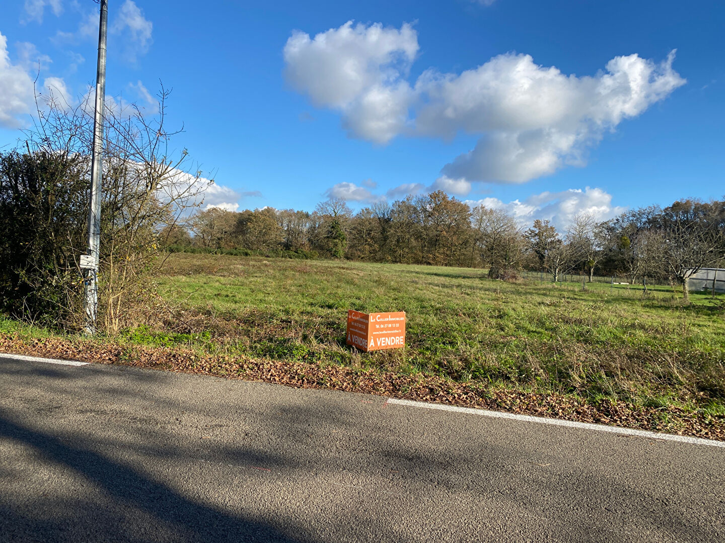 Photo Terrain Le Cellier 1000 m2 image 2/3